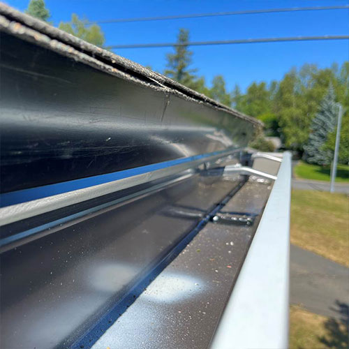 Spit Shine Gutter Cleaning LLC, Anchorage, Alaska, gutter cleaning, winter service plans, roof cleaning, exterior cleaning