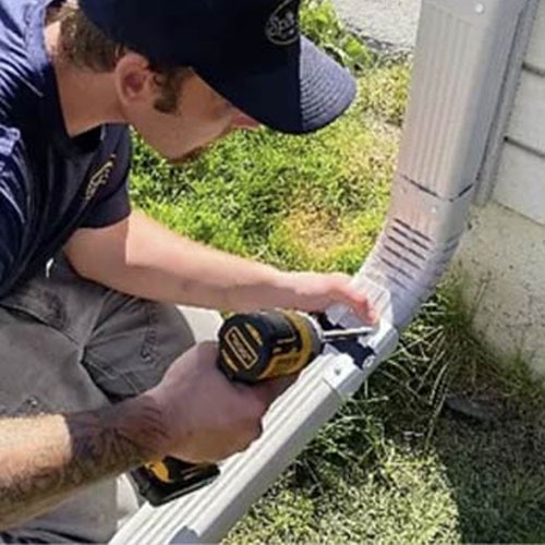 Spit Shine Gutter Cleaning LLC, Anchorage, Alaska, gutter cleaning, winter service plans, roof cleaning, exterior cleaning